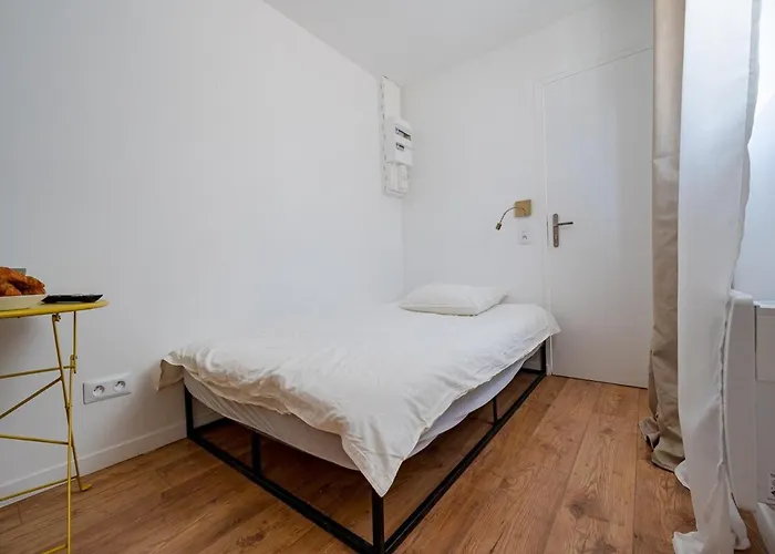 Les Maisons Acajou - Apartment Valenciennes