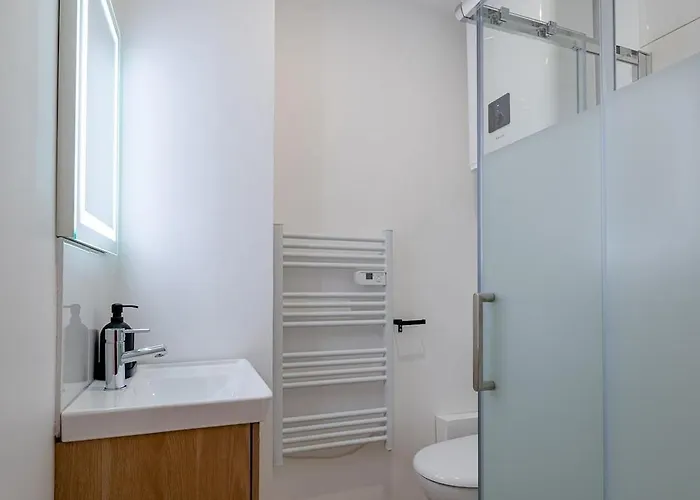 Les Maisons Acajou -